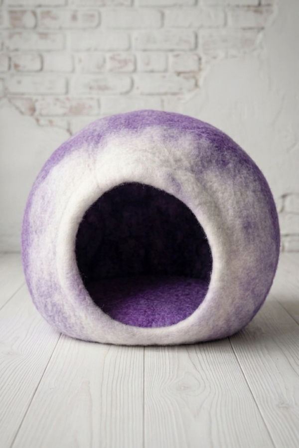 Legowisko filcowe dla kota Nest Sphere Amethyst & Natural White | Feraw 2