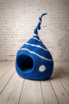 Legowisko filcowe dla kota Nest Apex Deep Blue & Natural White | Feraw
