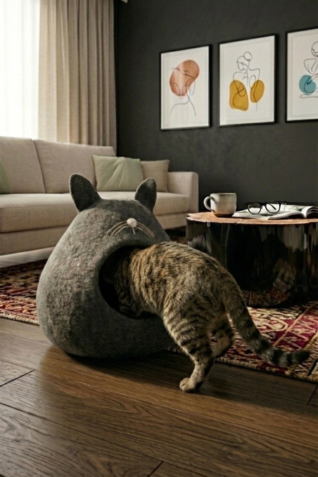 Nest Object Smoky Charcoal Grey Felt Cat Bed | Feraw