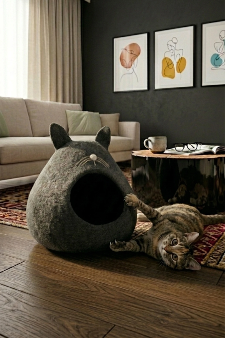 Nest Object Smoky Charcoal Grey Felt Cat Bed | Feraw