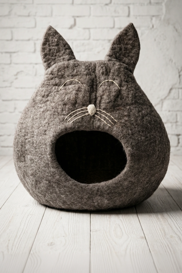 Nest Object Caramel Mist Grey Felt Cat Bed | Feraw