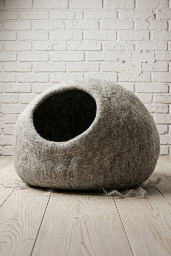 Legowisko filcowe dla kota Nest Sphere Stone Ash | Feraw
